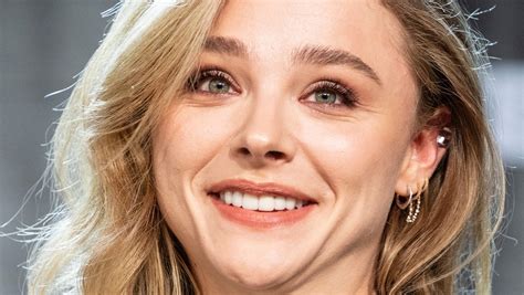 Talk:Chloë Grace Moretz/Archive 1 .